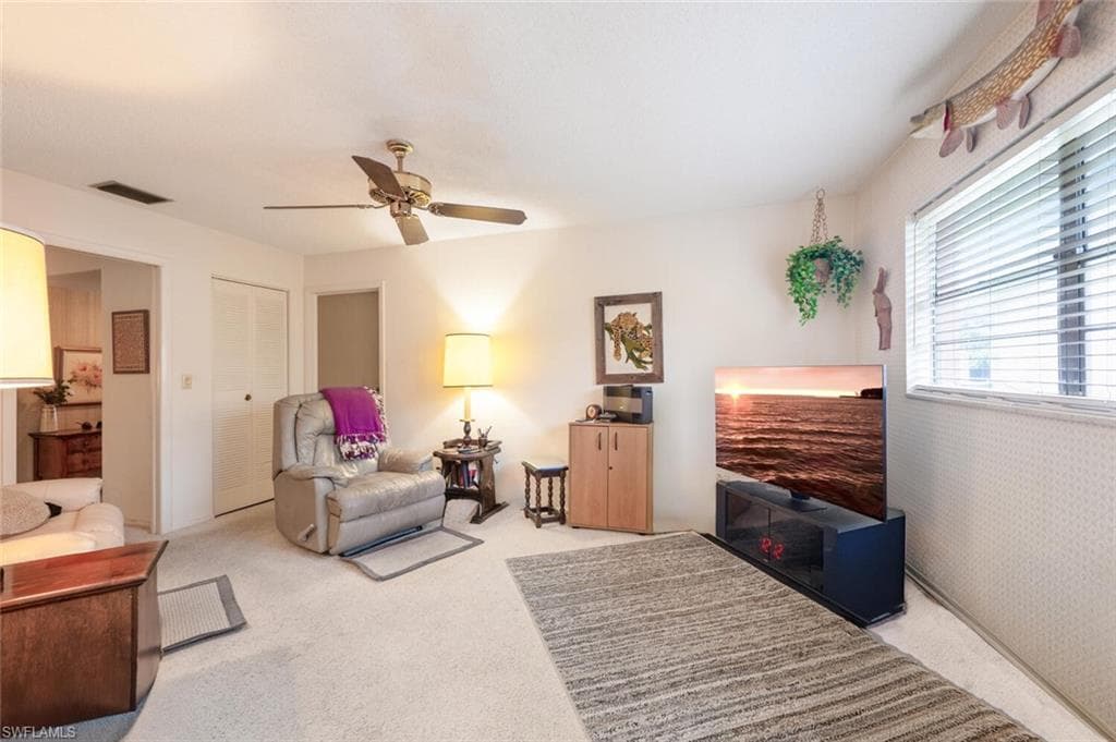 1381 Woodridge Ave, Naples, FL 34103-12