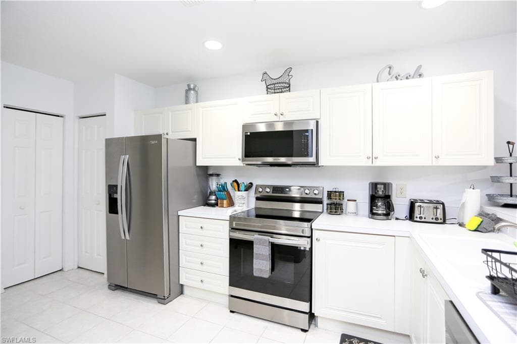 8365 Whisper Trace Way L-103, Naples, FL 34114-18