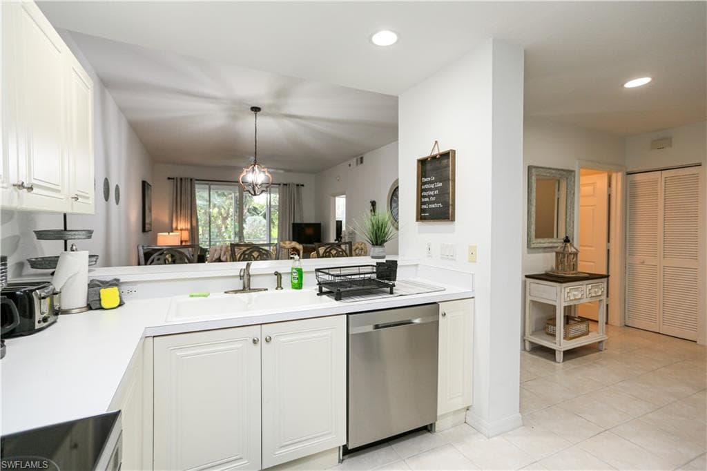 8365 Whisper Trace Way L-103, Naples, FL 34114-20