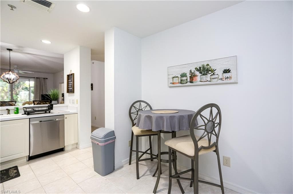 8365 Whisper Trace Way L-103, Naples, FL 34114-22