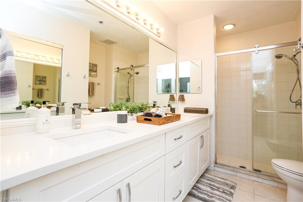 8365 Whisper Trace Way L-103, Naples, FL 34114-44
