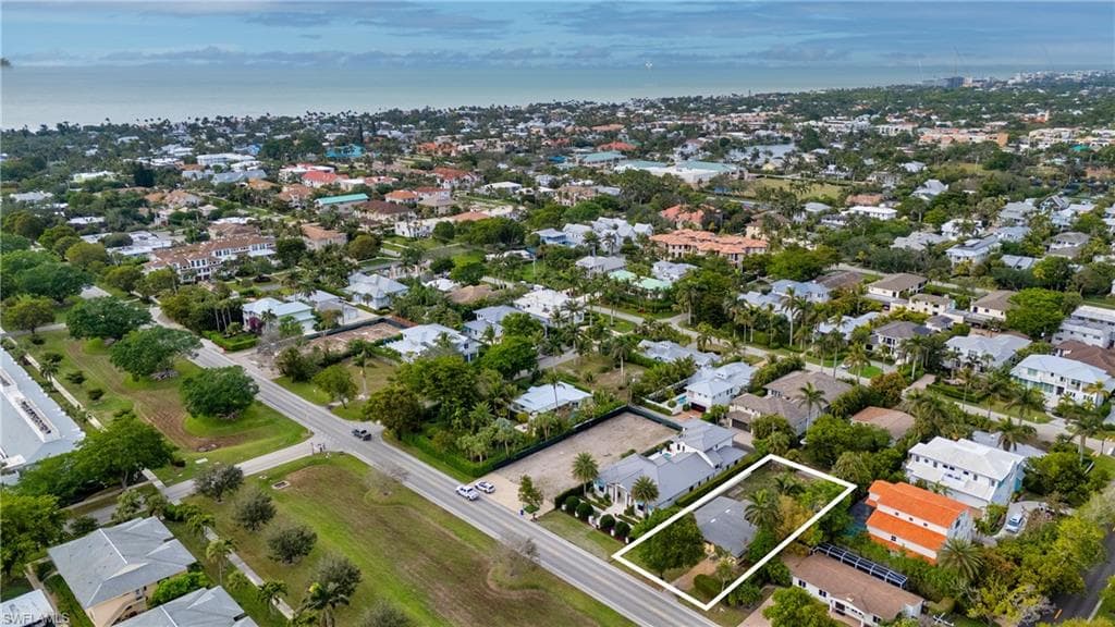 777 Broad Ave S, Naples, FL 34102-1