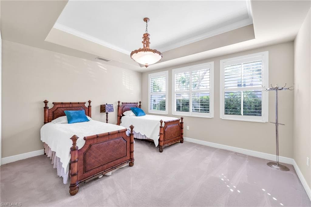 545 Avellino Isles Cir 102, Naples, FL 34119-15