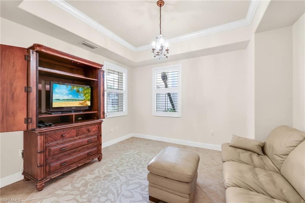 545 Avellino Isles Cir 102, Naples, FL 34119-18