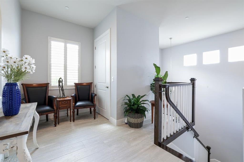 8936 Saint Lucia Dr 201, Naples, FL 34114-22