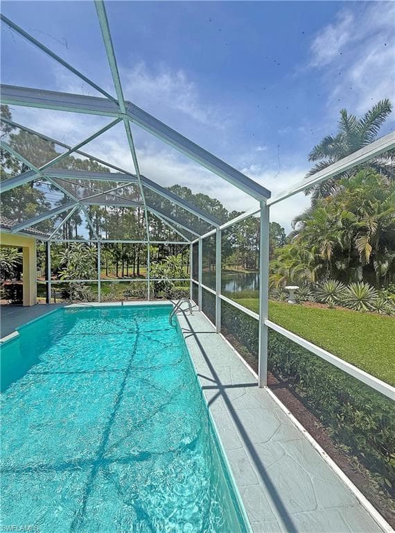 1279 Naples Lake Dr, Naples, FL 34104-27