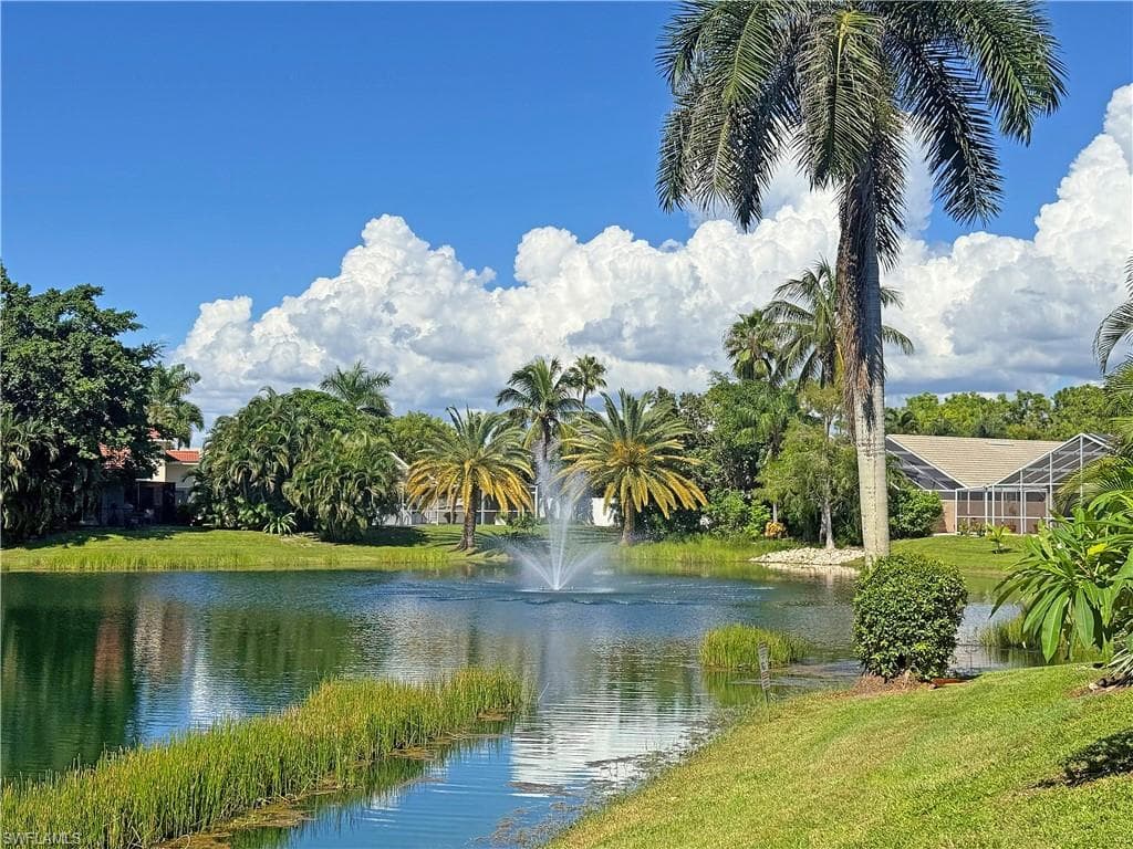 1279 Naples Lake Dr, Naples, FL 34104-29