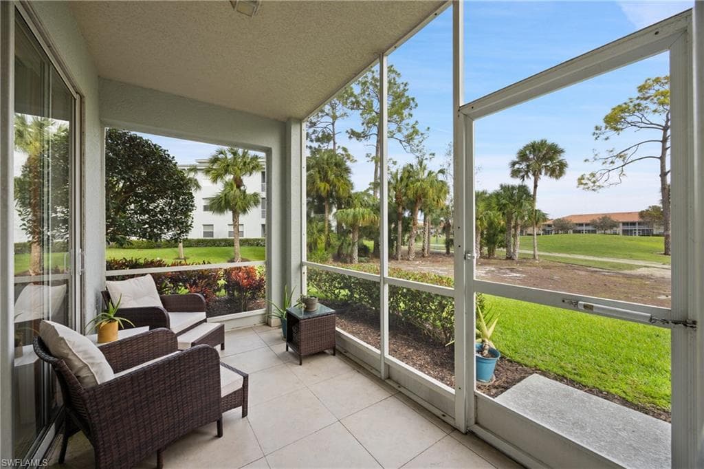 3970 Loblolly Bay Dr 102, Naples, FL 34114-1