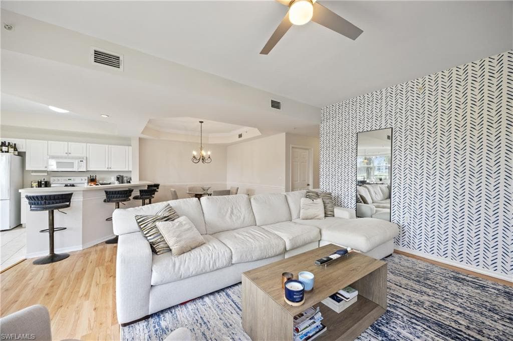 3970 Loblolly Bay Dr 102, Naples, FL 34114-5