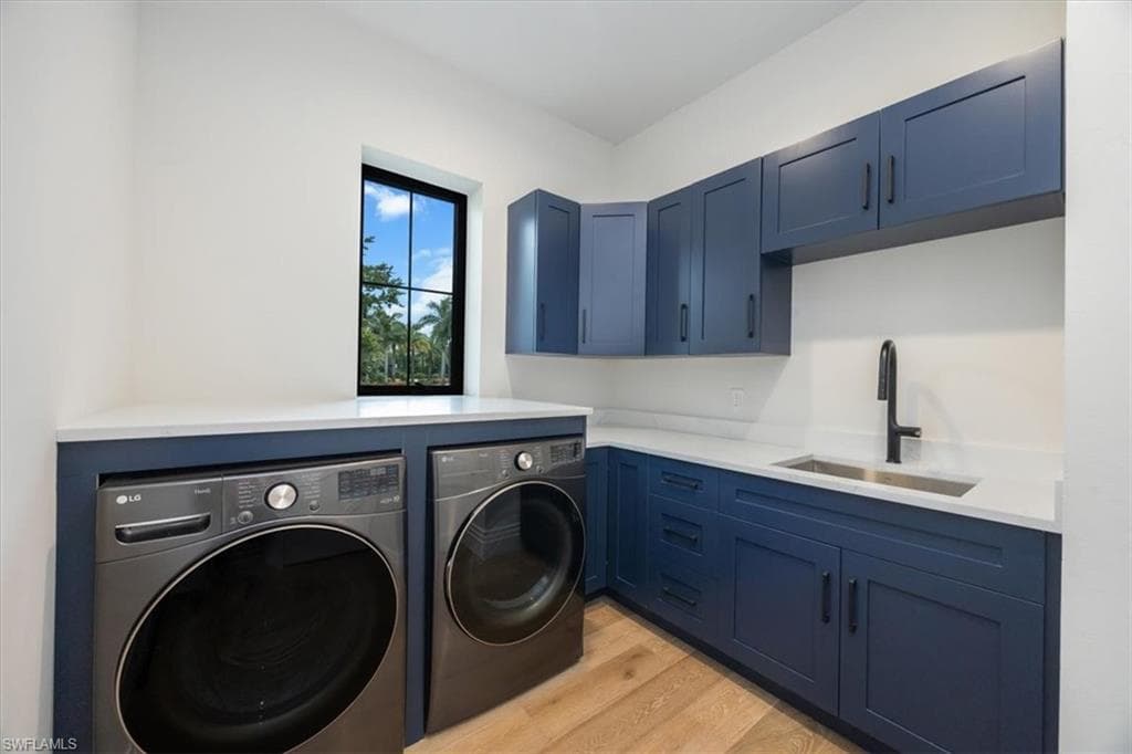 14211 Charthouse Cir, Naples, FL 34114-32