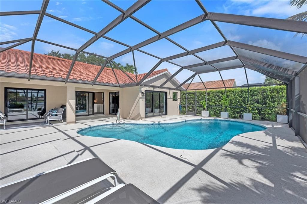 10862 Longshore Way W, Naples, FL 34119-39