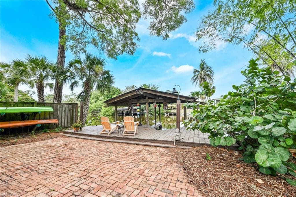 3113 Basin St, Naples, FL 34112-4