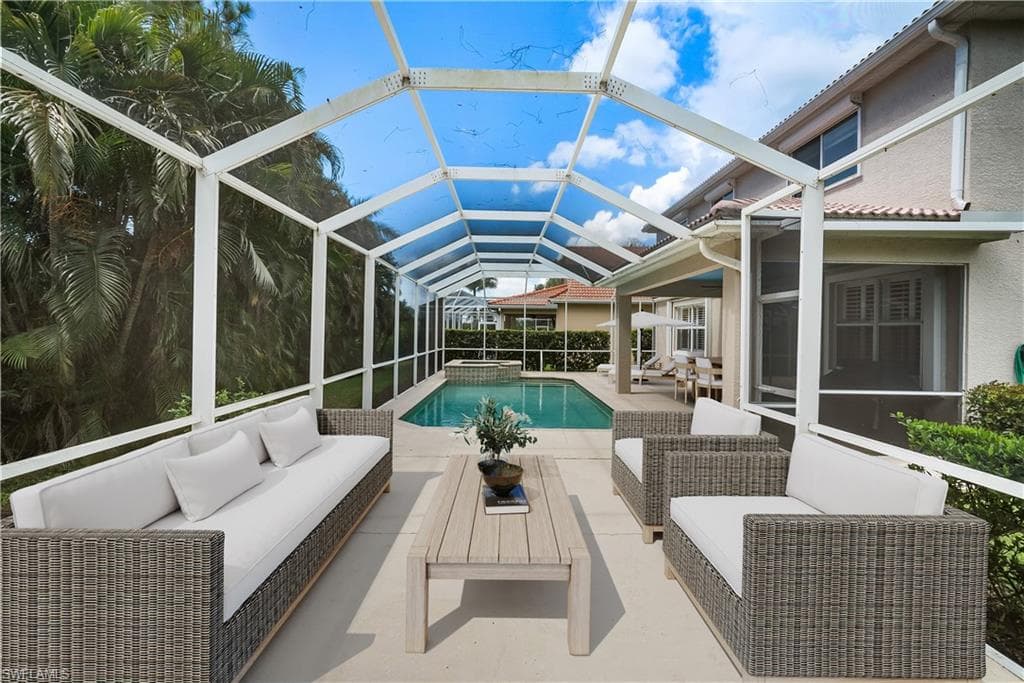 5801 Lago Villaggio Way, Naples, FL 34104-12