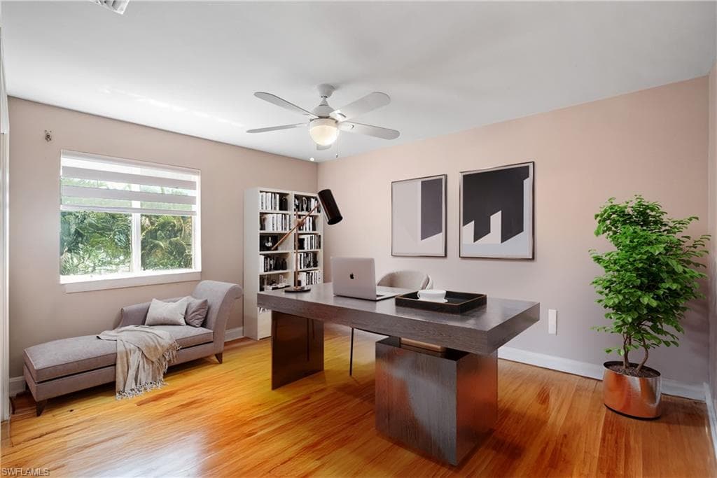 5801 Lago Villaggio Way, Naples, FL 34104-7