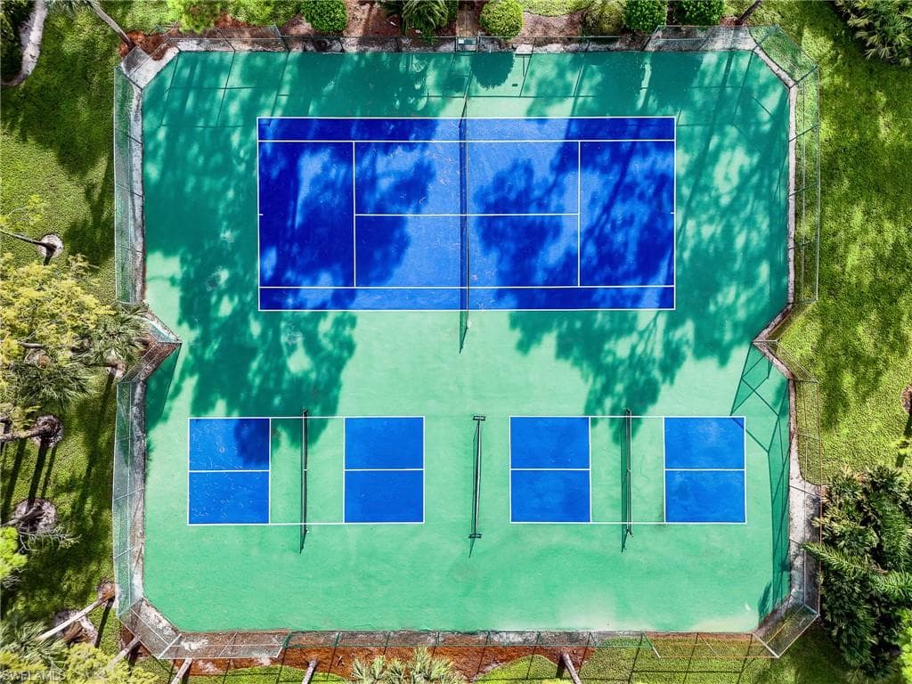 1965 Courtyard Way E206, Naples, FL 34112-20