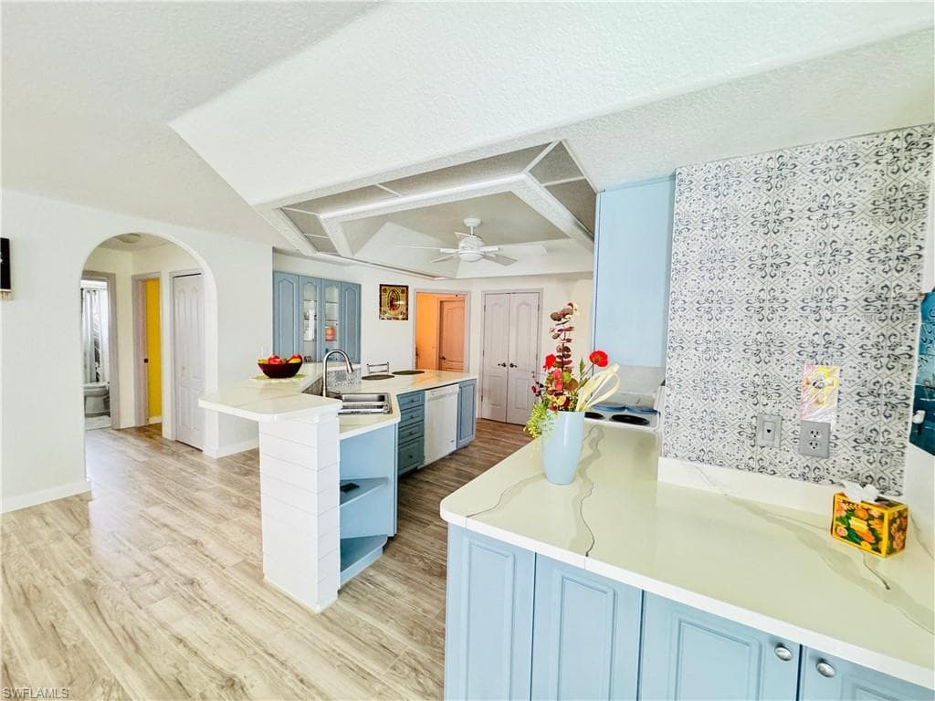 230 Kamal Pkwy, Cape Coral, FL 33904-13