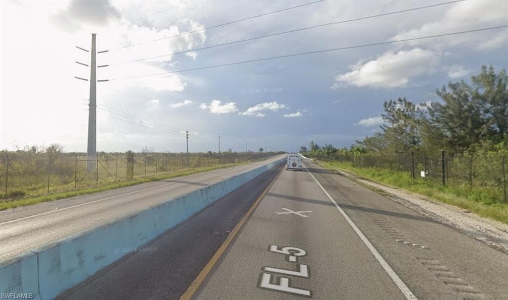3 Dixie Hwy, Miami, FL 33136-7