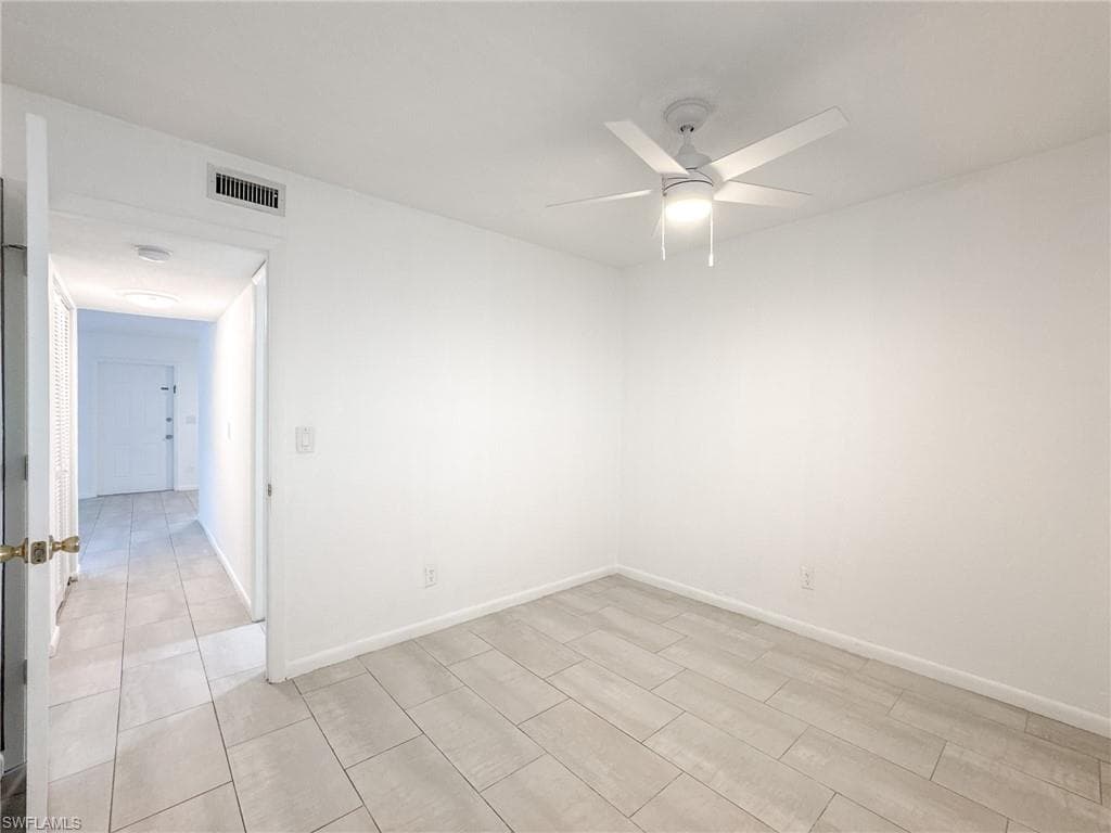 4631 Bayshore Dr L2, Naples, FL 34112-26