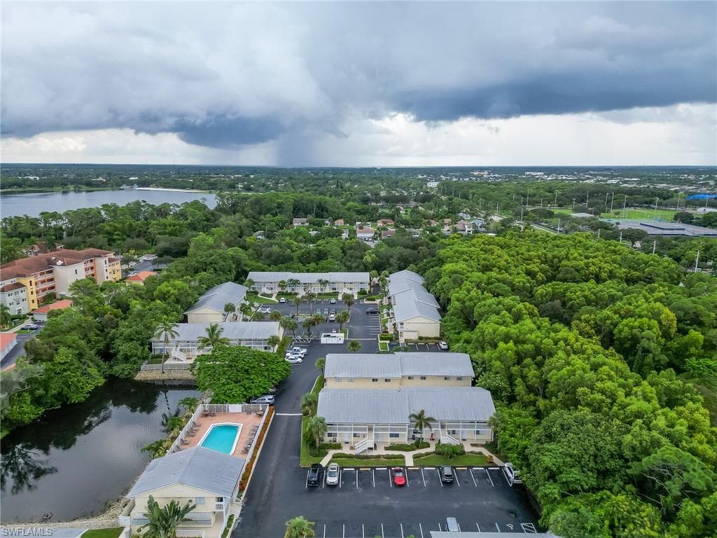 4631 Bayshore Dr L2, Naples, FL 34112-31