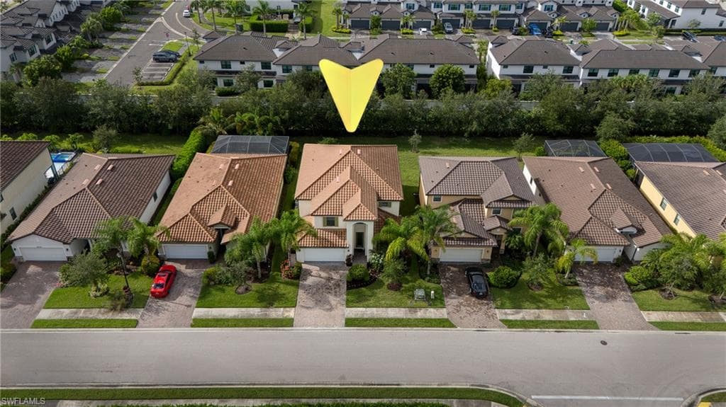 4228 Raffia Palm Cir, Naples, FL 34119-36
