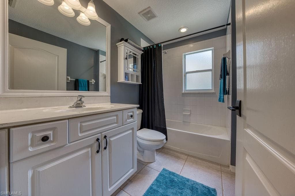 8239 Ibis Cove Cir A126, Naples, FL 34119-21