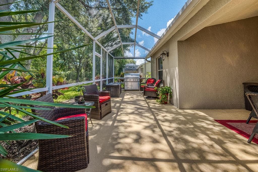 8239 Ibis Cove Cir A126, Naples, FL 34119-25
