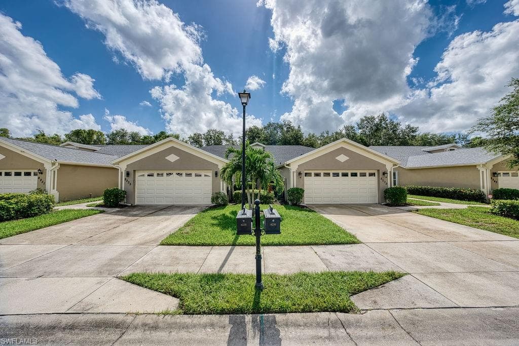 8239 Ibis Cove Cir A126, Naples, FL 34119-2