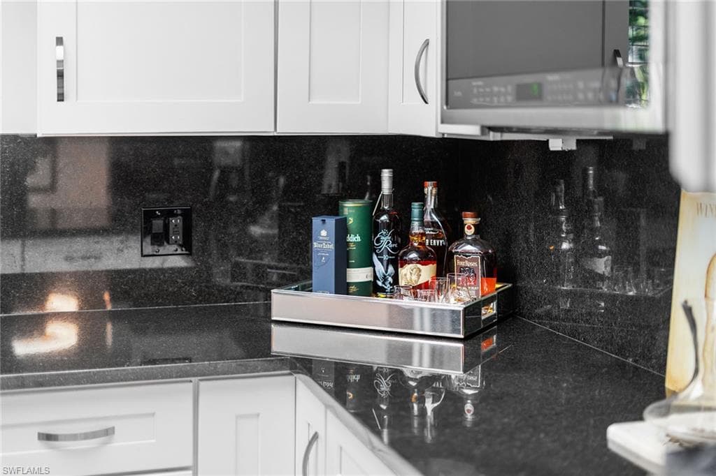 604 7th Ave S A-604, Naples, FL 34102-26