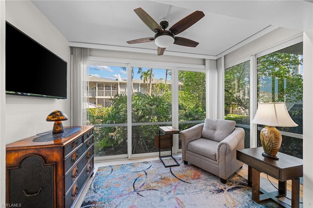 604 7th Ave S A-604, Naples, FL 34102-6