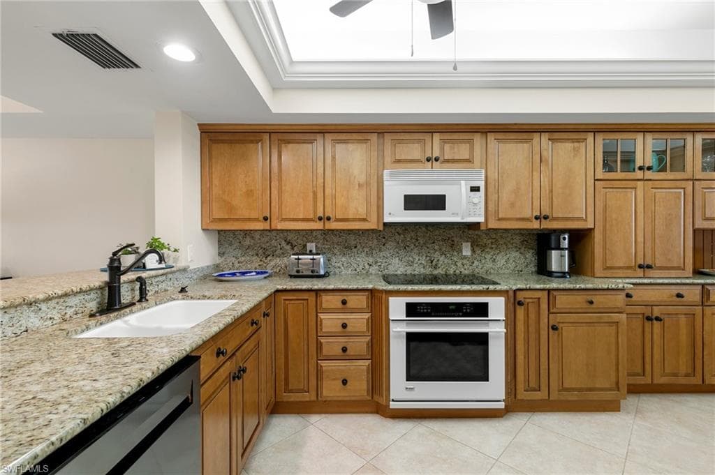 907 Panama Ct 303, Marco Island, FL 34145-9