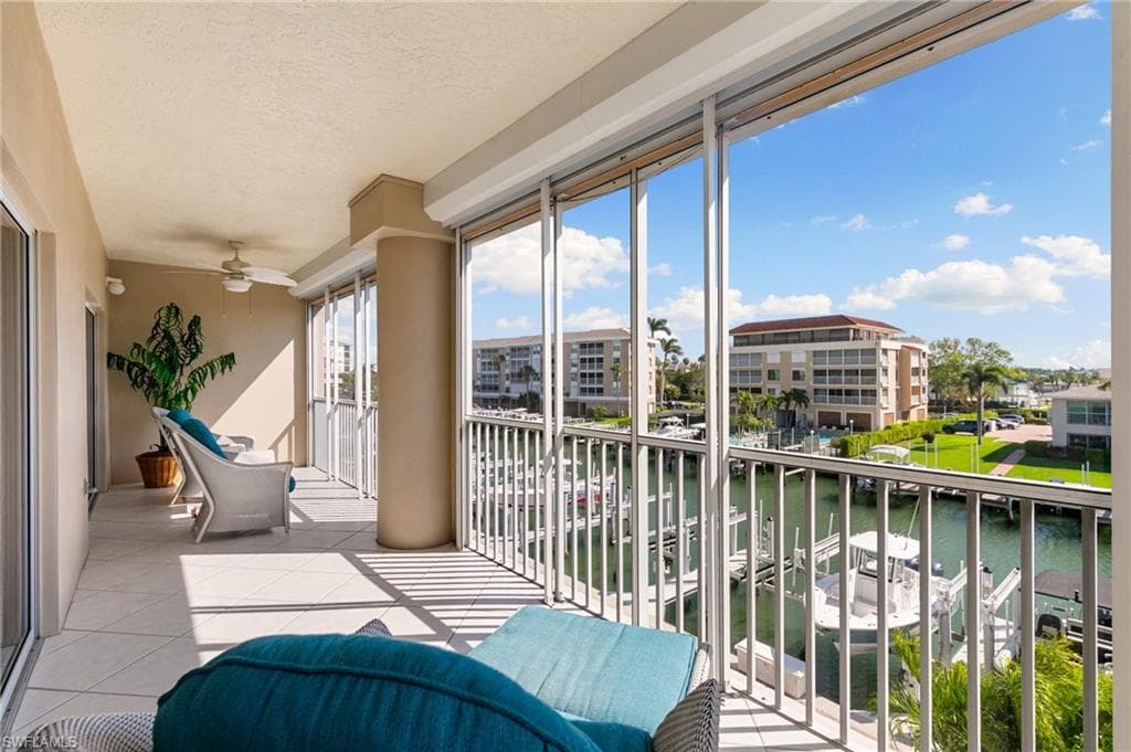 907 Panama Ct 303, Marco Island, FL 34145-24