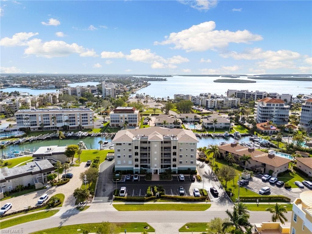 907 Panama Ct 303, Marco Island, FL 34145-36
