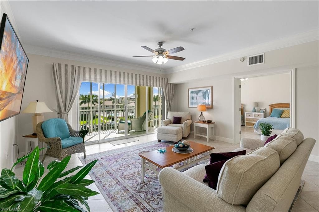 907 Panama Ct 303, Marco Island, FL 34145-2