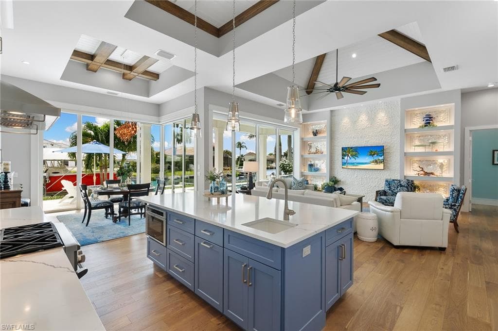 239 Capistrano Ct, Marco Island, FL 34145-8