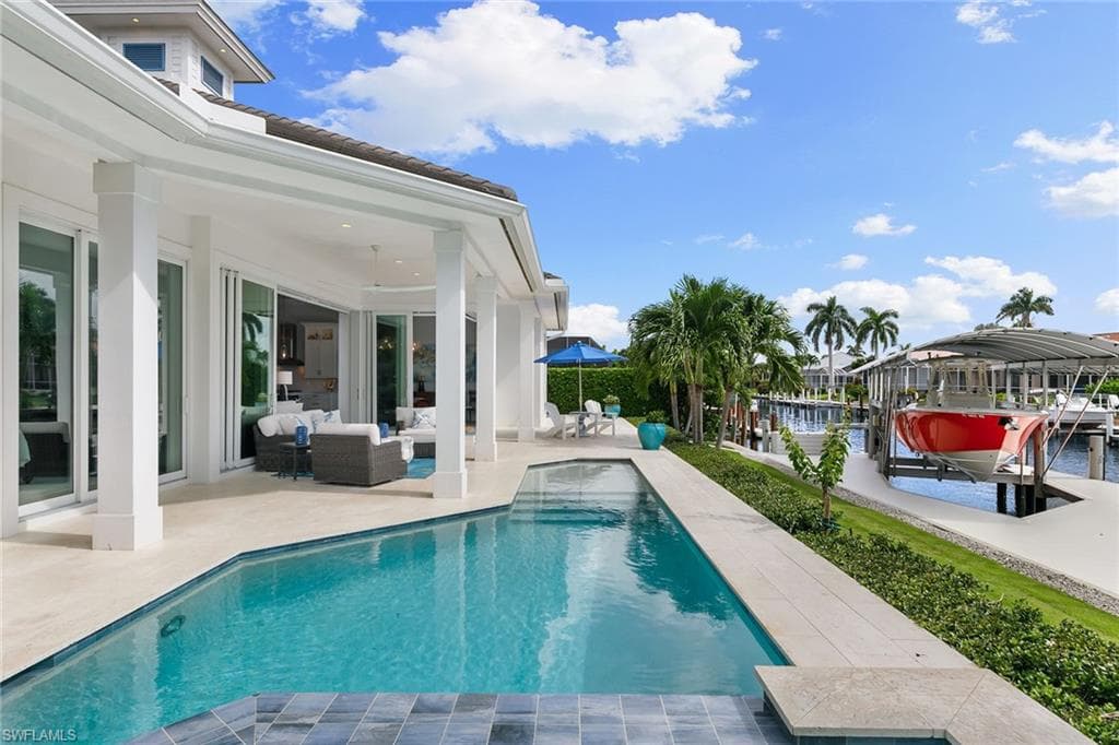 239 Capistrano Ct, Marco Island, FL 34145-36