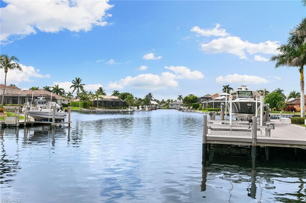 239 Capistrano Ct, Marco Island, FL 34145-42
