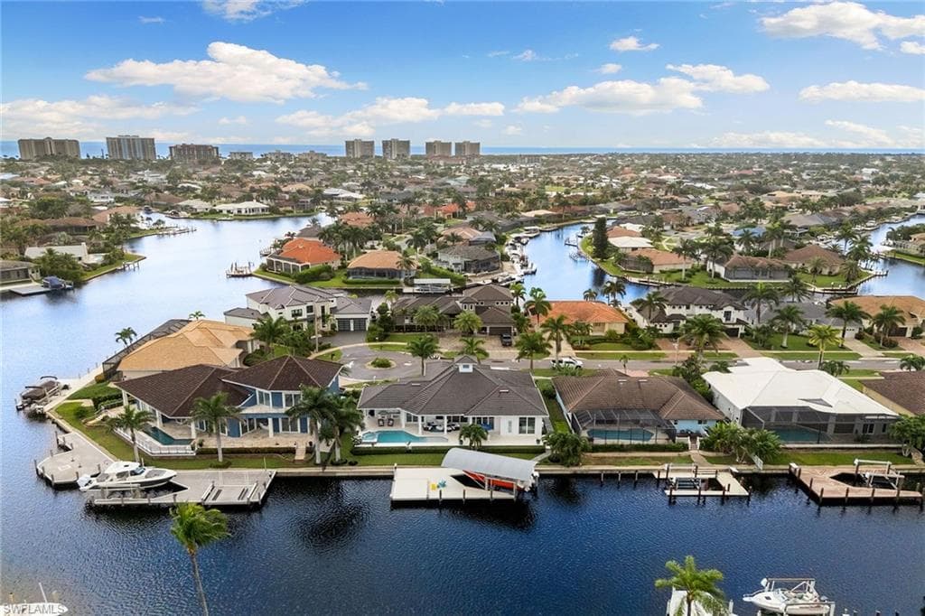 239 Capistrano Ct, Marco Island, FL 34145-43