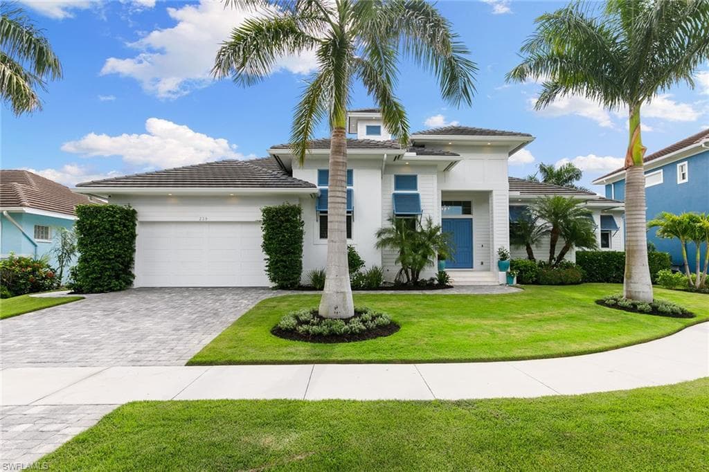 239 Capistrano Ct, Marco Island, FL 34145-44