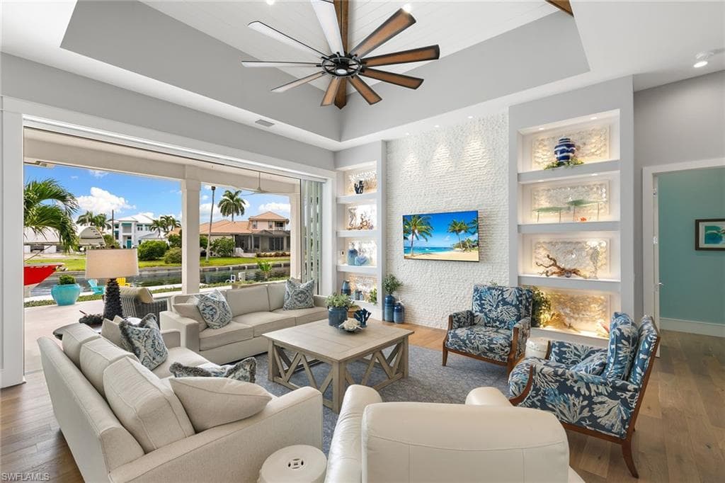 239 Capistrano Ct, Marco Island, FL 34145-4