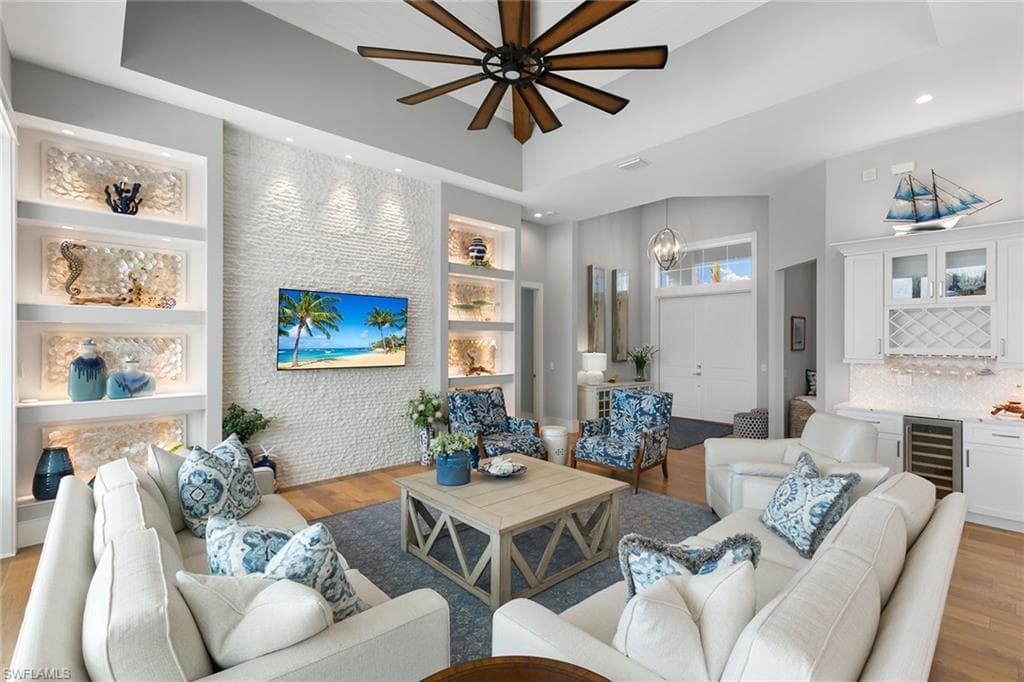 239 Capistrano Ct, Marco Island, FL 34145-6
