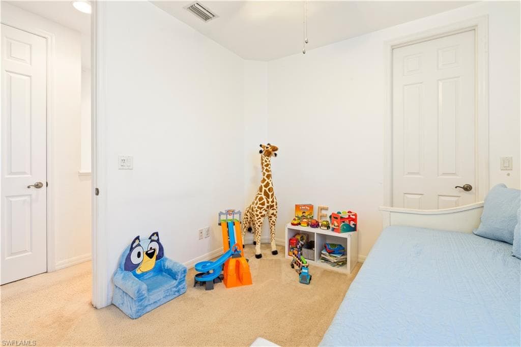 1252 Manado Dr, Naples, FL 34113-13