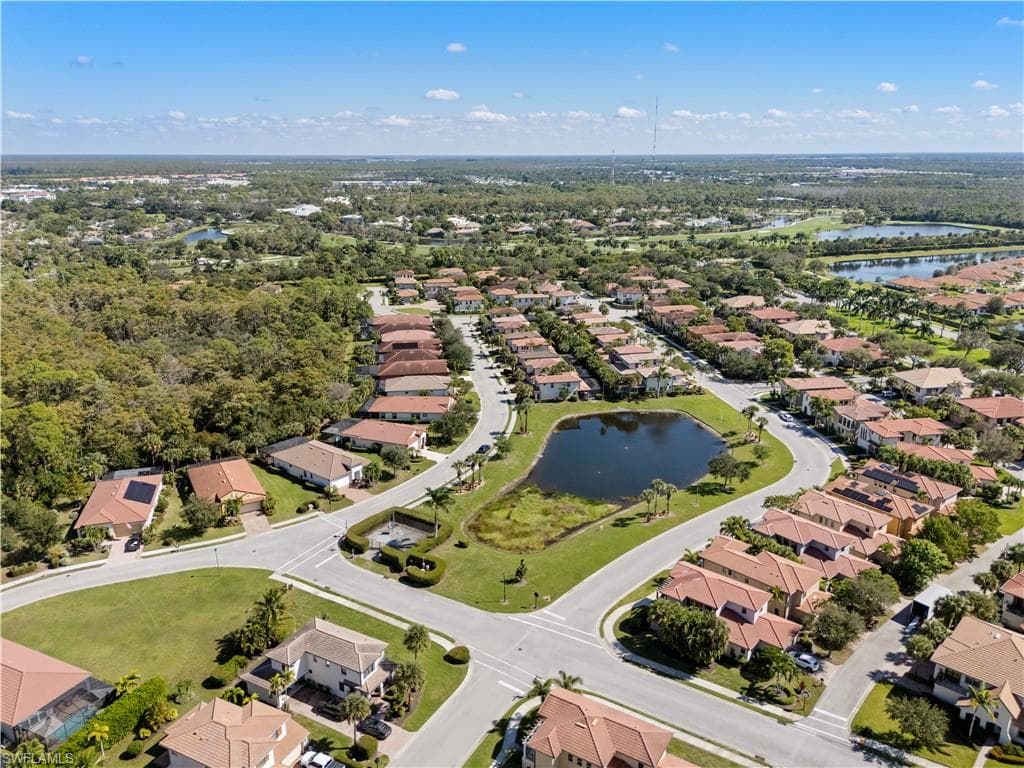 1252 Manado Dr, Naples, FL 34113-22