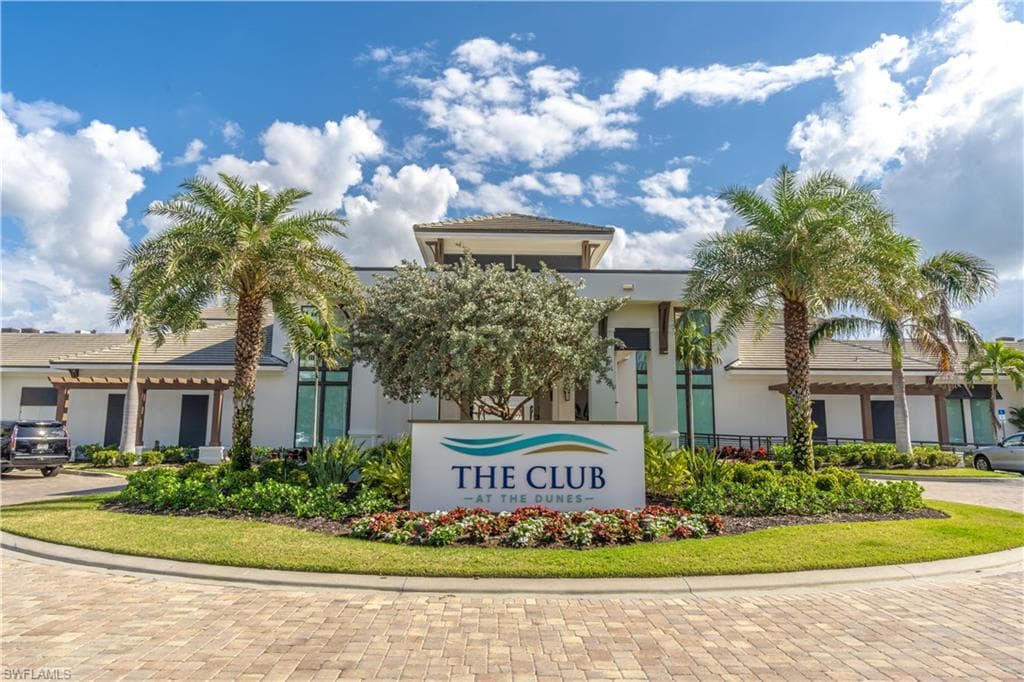 325 Dunes Blvd 1106, Naples, FL 34110-30