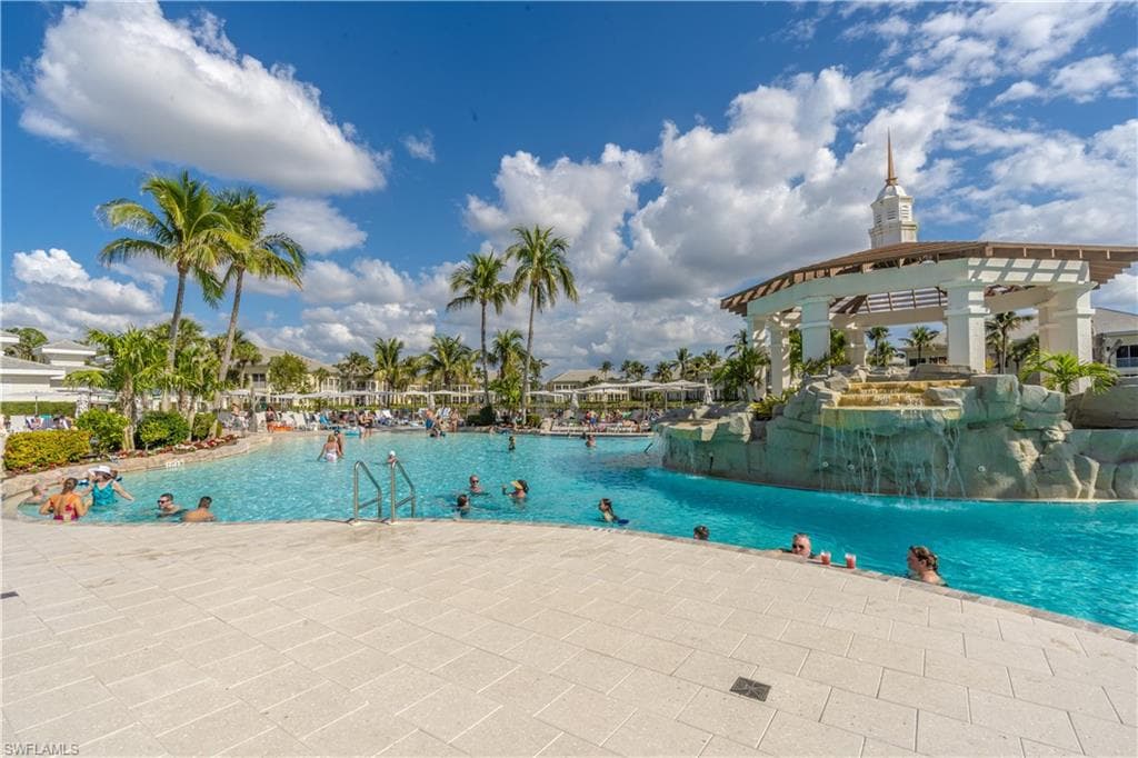 325 Dunes Blvd 1106, Naples, FL 34110-31