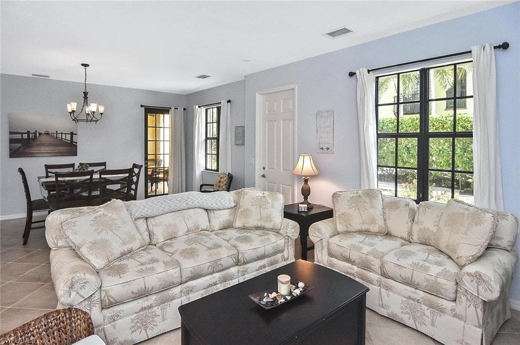 8949 Malibu St 303, Naples, FL 34113-15