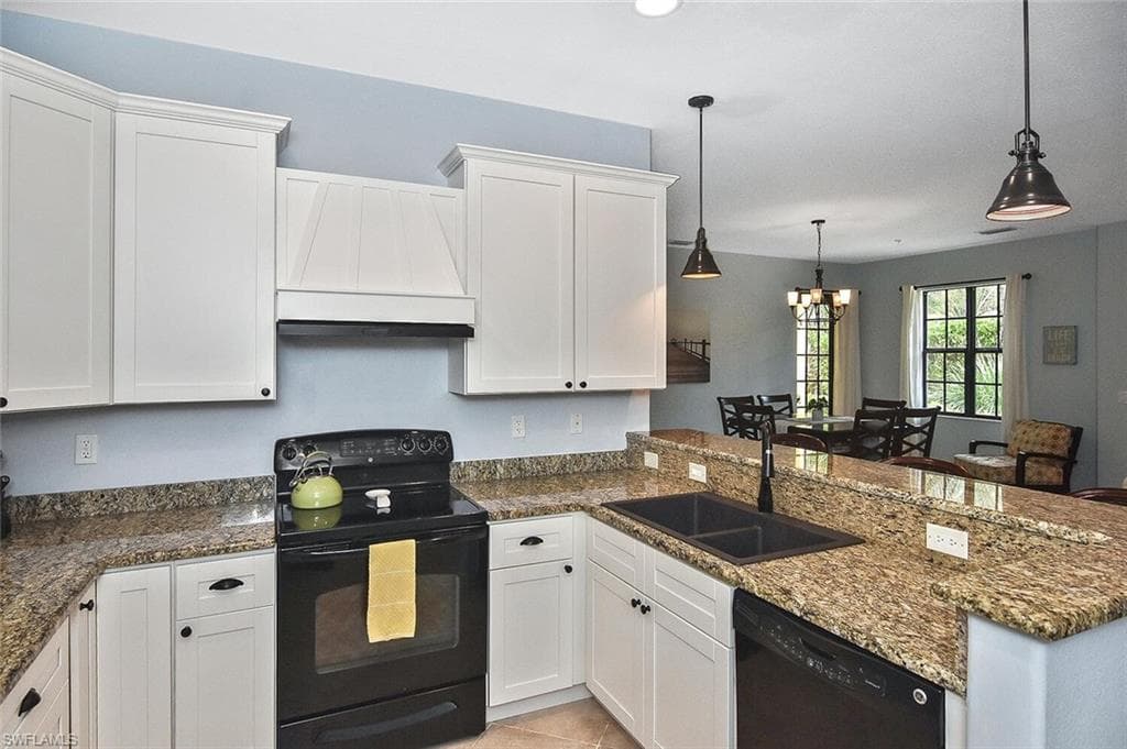 8949 Malibu St 303, Naples, FL 34113-29