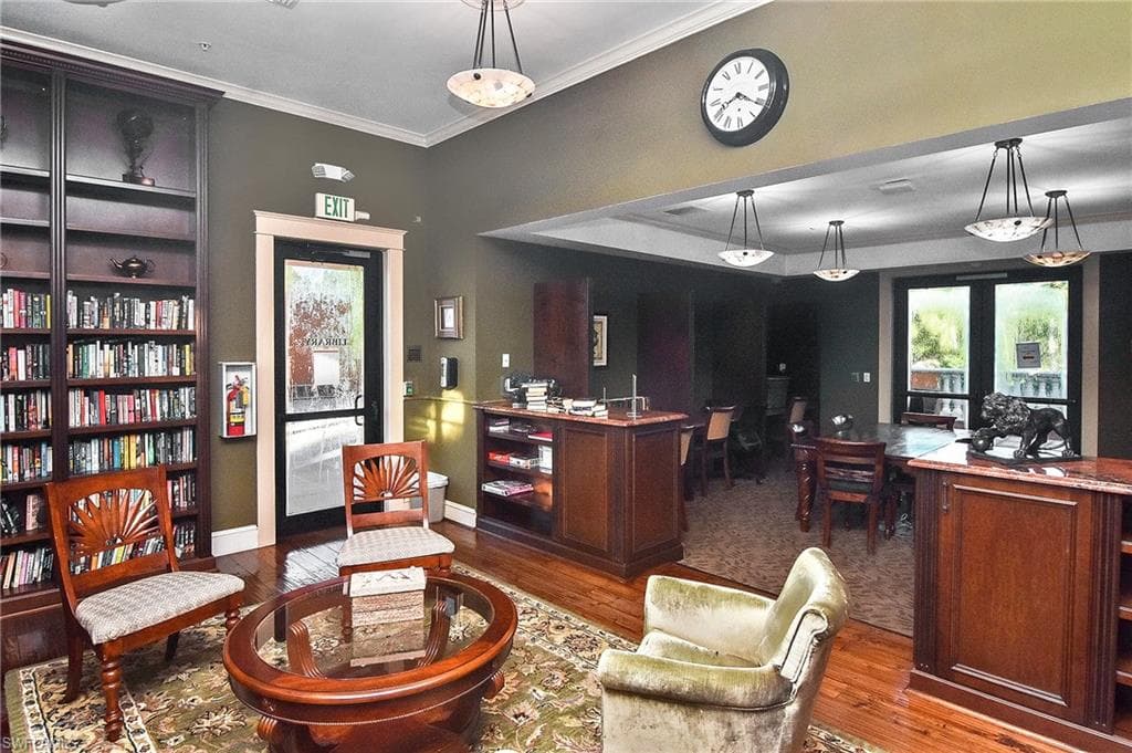 8949 Malibu St 303, Naples, FL 34113-41