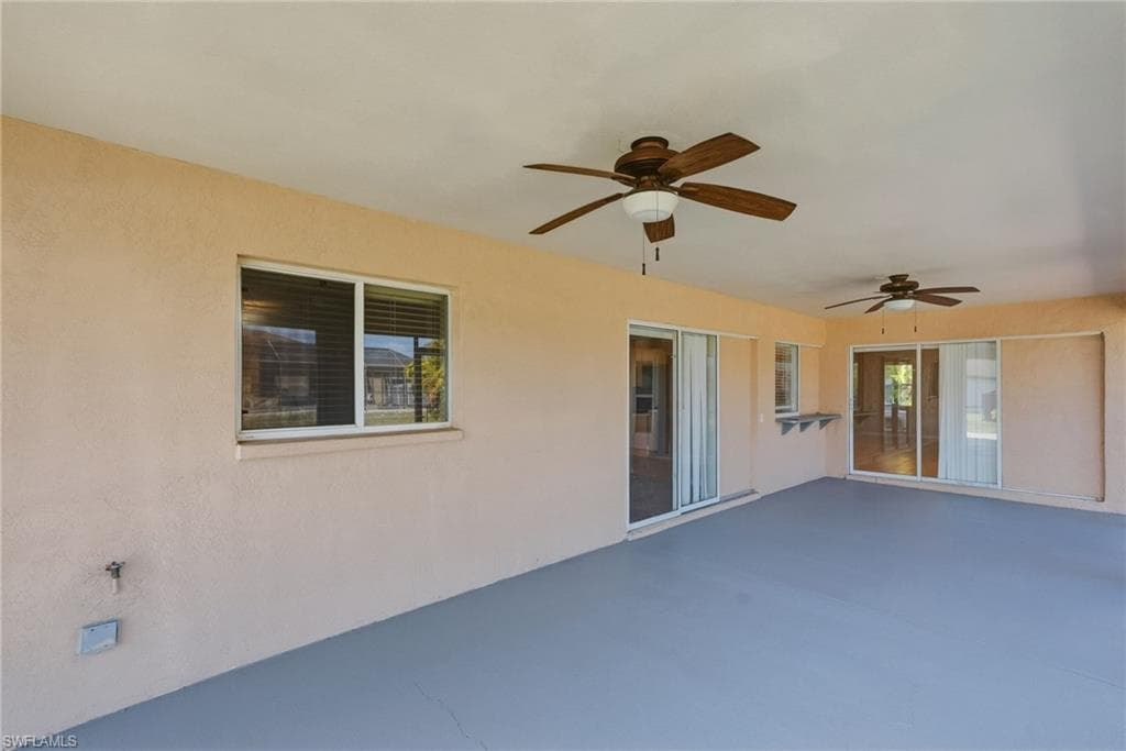 219 Trafalgar Pkwy, Cape Coral, FL 33991-36