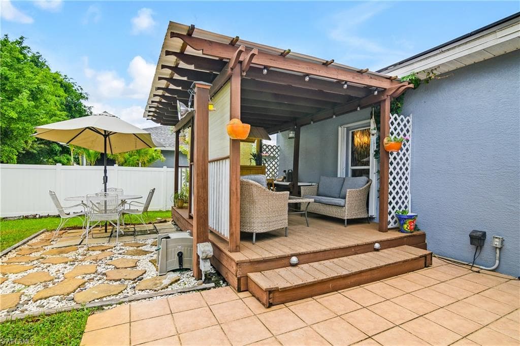 18230 Heather Rd, Fort Myers, FL 33967-26