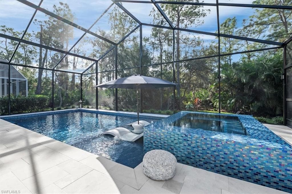 7912 Leicester Dr, Naples, FL 34104-10